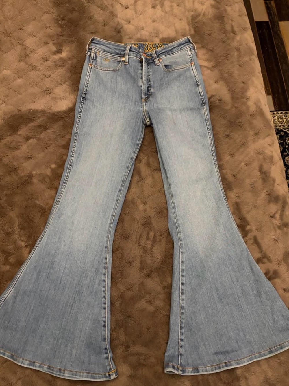 X Wrangler Daydream Bell Bottom Flare Light Blue High-Rise Flared Jeans